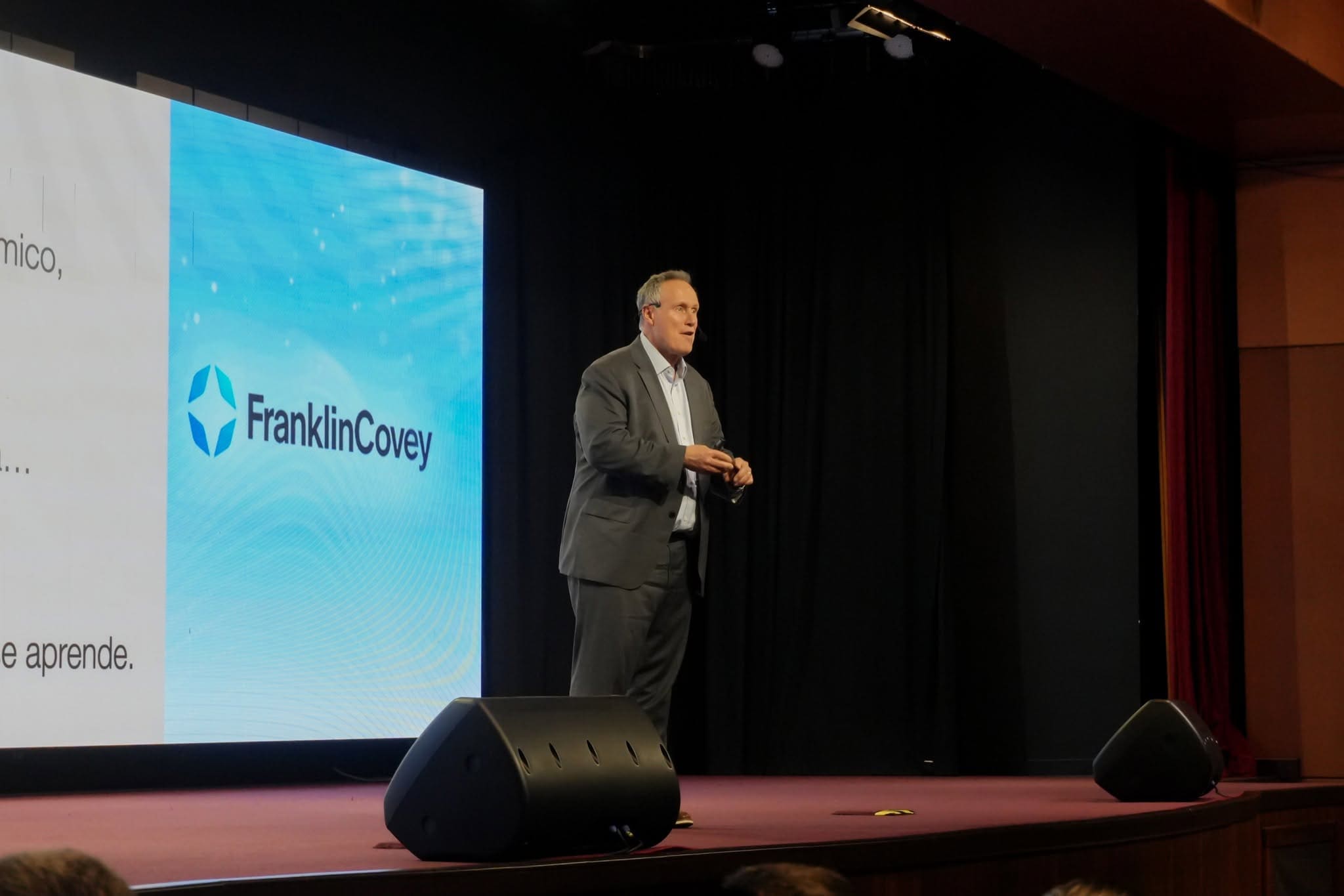conferencia magistral en tiempos de incertidumbre Honduras FranklinCovey